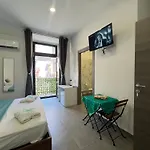 Bed & Breakfast Treasure Catania
