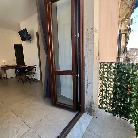 Treasure 4* Catania